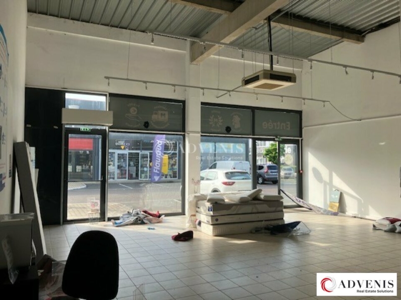 Location Commerces MERIGNAC (33700) - Photo 4