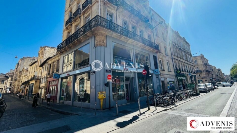 Location Commerces BORDEAUX (33000) - Photo 2