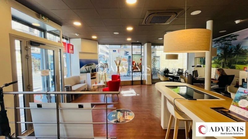 Location Commerces BORDEAUX (33000) - Photo 4