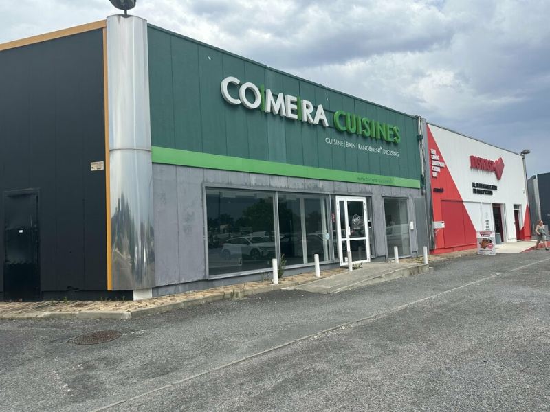 Location Commerces MERIGNAC (33700) - Photo 1