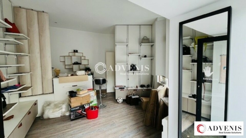Location Commerces BORDEAUX (33300) - Photo 2