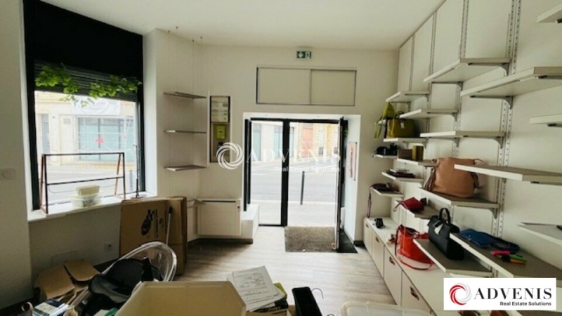 Location Commerces BORDEAUX (33300) - Photo 3