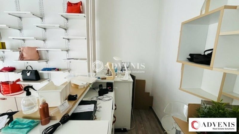 Location Commerces BORDEAUX (33300) - Photo 5