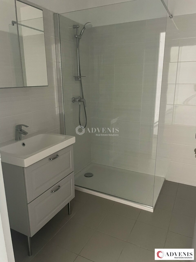 Location Activités Entrepôts LE TAILLAN MEDOC (33320) - Photo 8