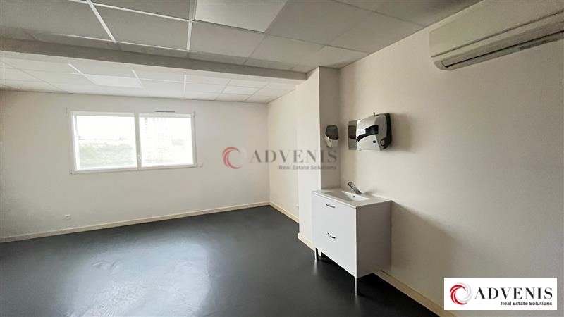 Location Bureaux LORMONT (33310) - Photo 3