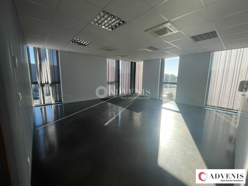 Location Activités Entrepôts GRADIGNAN (33170) - Photo 13