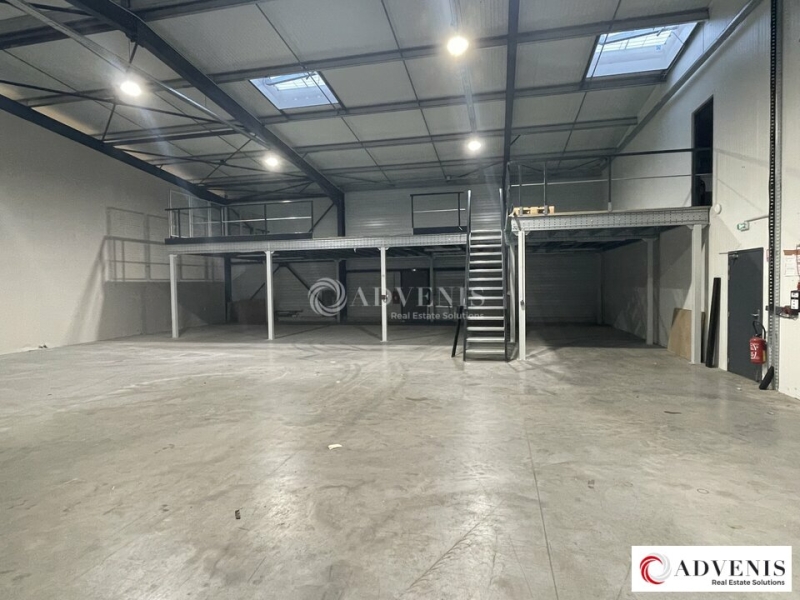 Location Activités Entrepôts SAINT-LOUBÈS (33450) - Photo 9