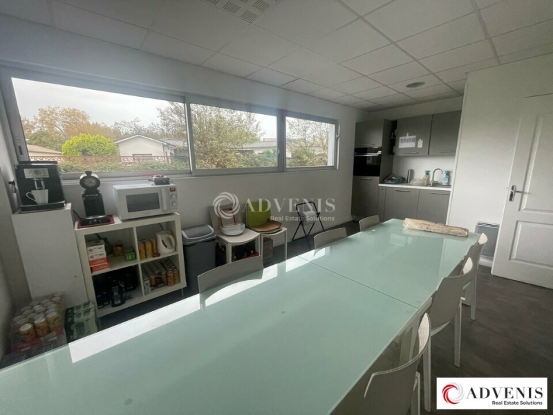 Location Activités Entrepôts ARTIGUES PRES BORDEAUX (33370) - Photo 7