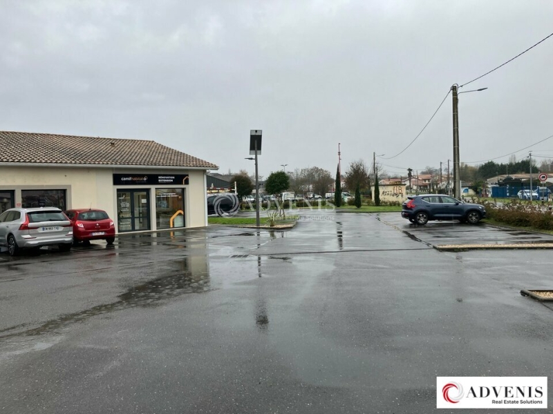 Vente Investisseur Commerces CAVIGNAC (33620) - Photo 7
