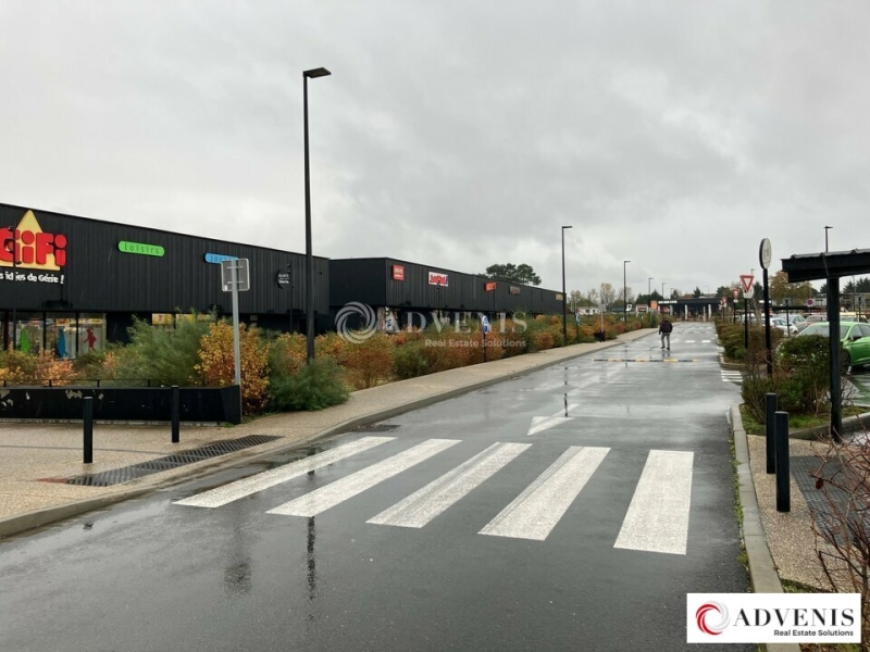 Location Commerces SAINT-ANDRÉ-DE-CUBZAC (33240) - Photo 8