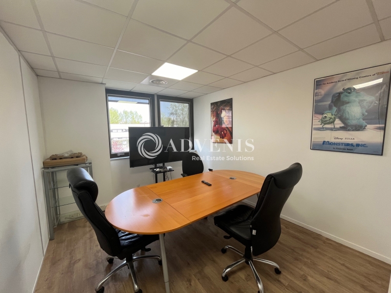 Location Bureaux BRUGES (33520) - Photo 4