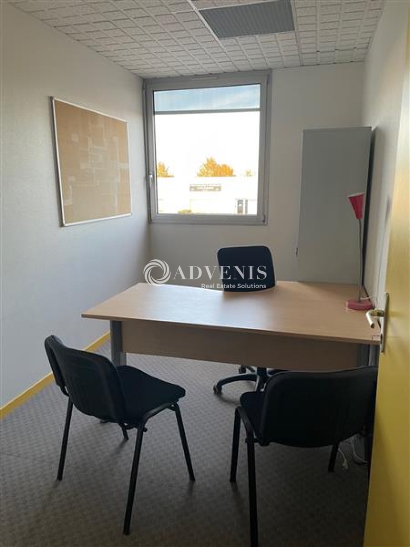 Location Bureaux BOURGES (18000) - Photo 2