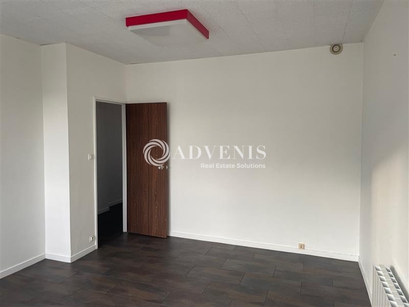 Location Bureaux BOURGES (18000) - Photo 3