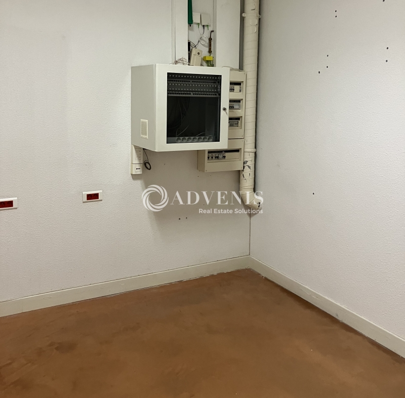 Vente Investisseur Bureaux BOURGES (18000) - Photo 2