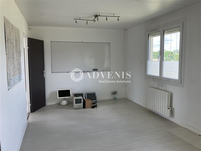 Vente Investisseur Bureaux BOURGES (18000) - Photo 2