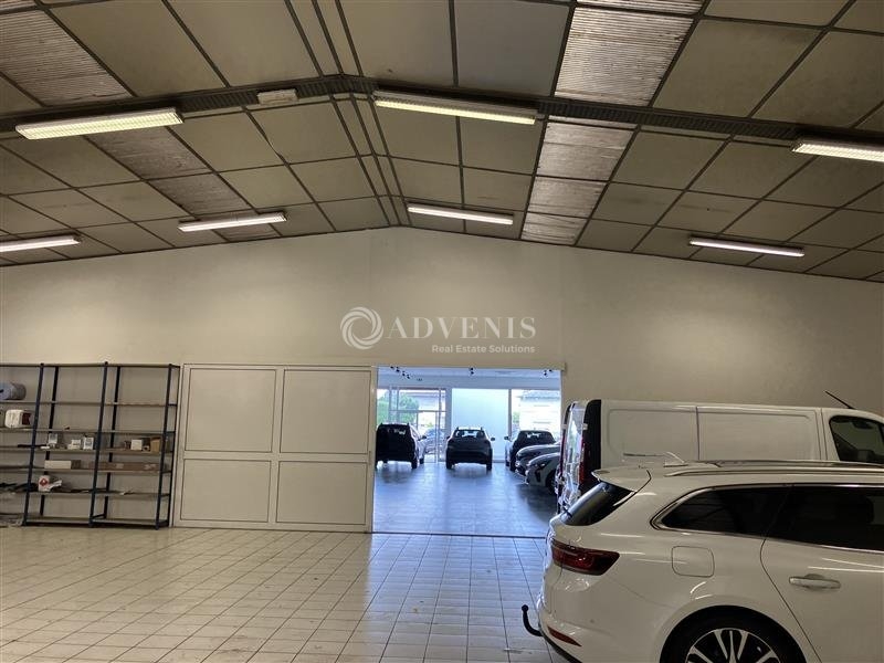 Location Commerces BOURGES (18000) - Photo 3