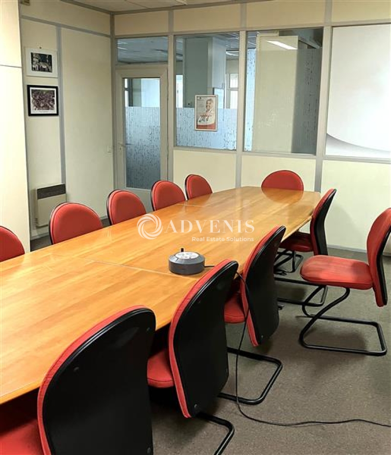 Vente Investisseur Bureaux BOURGES (18000) - Photo 3