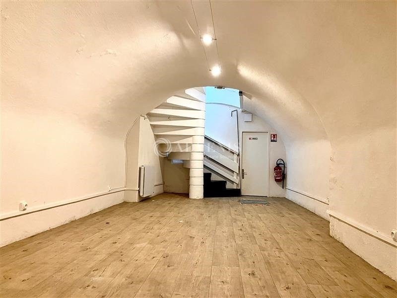 Location Commerces BOURGES (18000) - Photo 3