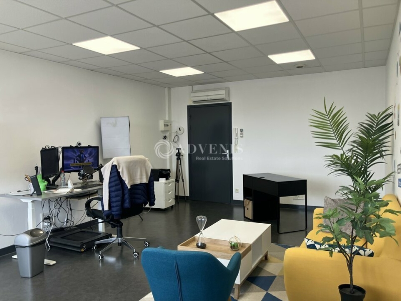 Location Bureaux BOURGES (18000) - Photo 1