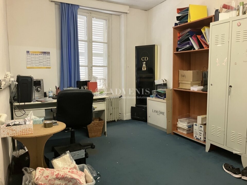 Location Commerces BOURGES (18000) - Photo 3