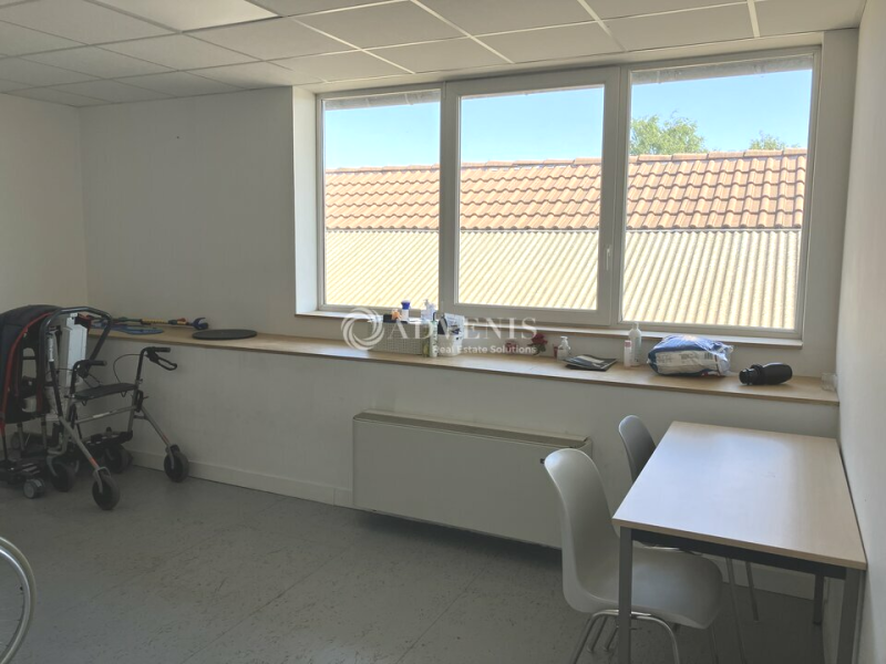 Location Bureaux BOURGES (18000) - Photo 2