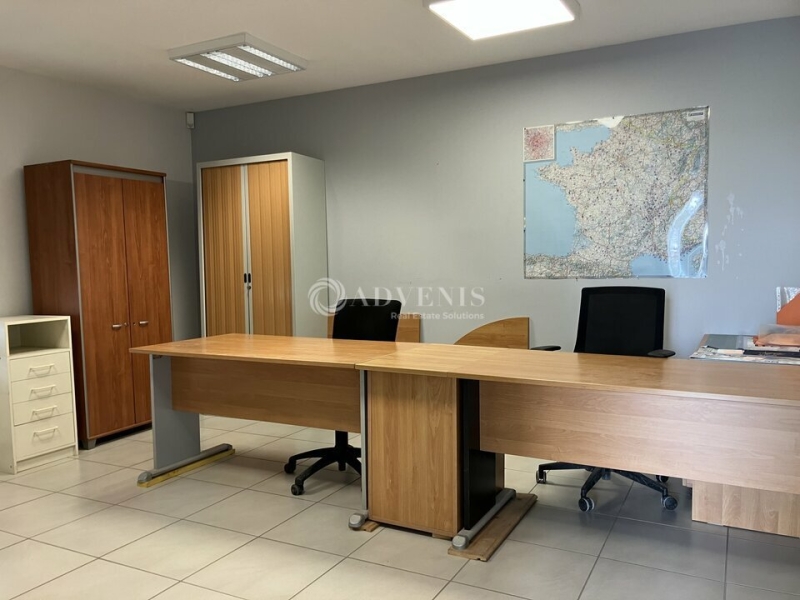 Vente Investisseur Activités Entrepôts FOËCY (18500) - Photo 2