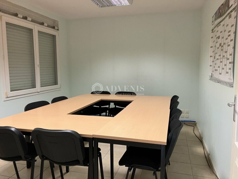 Vente Investisseur Activités Entrepôts FOËCY (18500) - Photo 4
