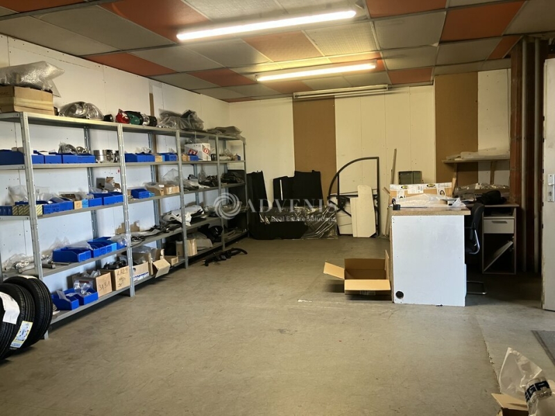 Location Commerces BOURGES (18000) - Photo 5