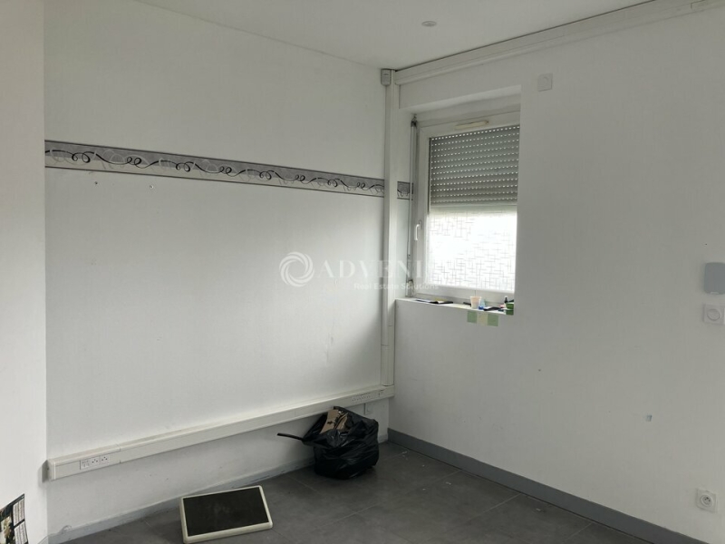 Location Bureaux BOURGES (18000) - Photo 5