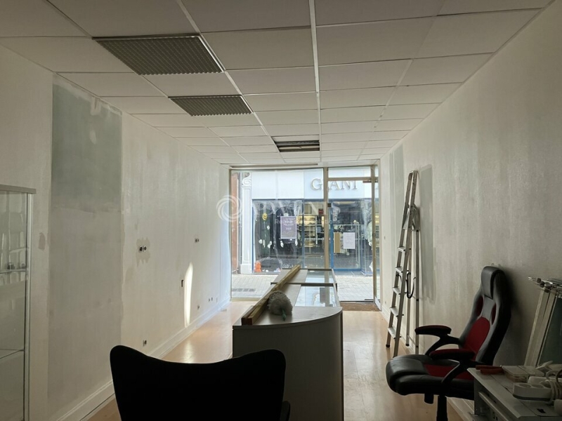 Vente Investisseur Commerces BOURGES (18000) - Photo 3