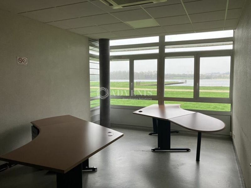 Location Bureaux BOURGES (18000) - Photo 4