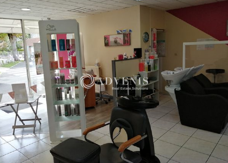 Location Commerces LES GONDS (17100) - Photo 5