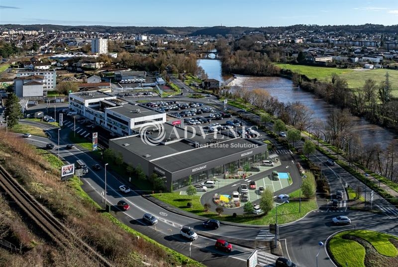 Location Commerces PERIGUEUX (24000) - Photo 3