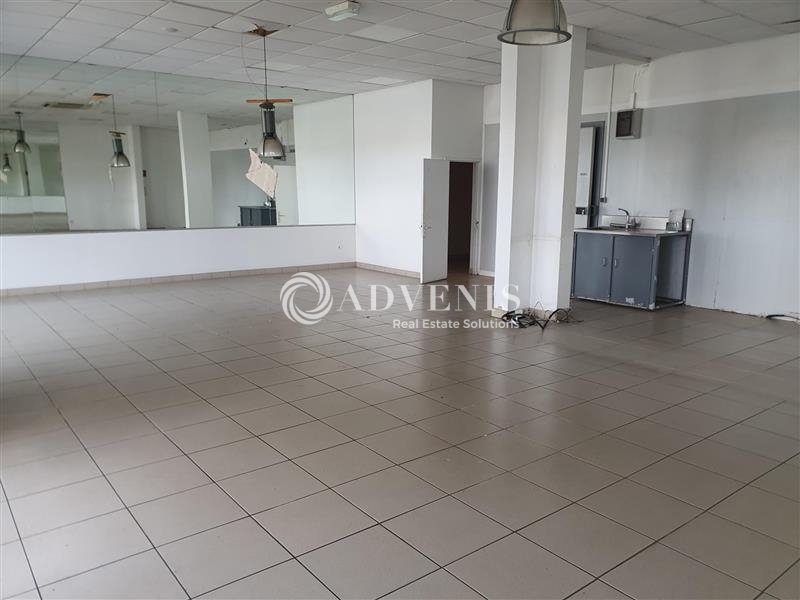 Location Commerces COULOUNIEIX CHAMIERS (24660) - Photo 3