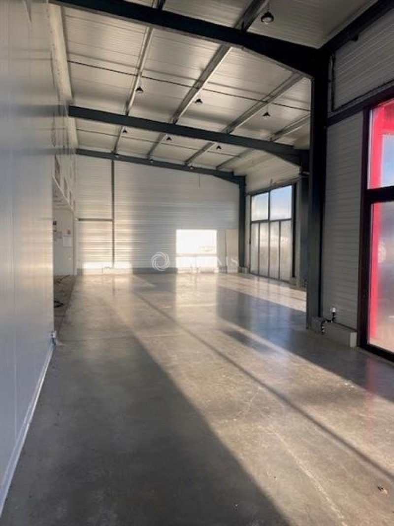 Location Commerces SAINT MARTIAL D'ALBAREDE (24160) - Photo 8