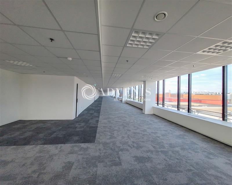 Location Bureaux CERGY (95000) - Photo 3