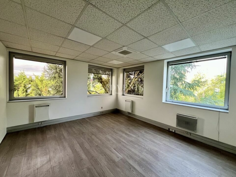 Location Bureaux ERAGNY (95610) - Photo 4