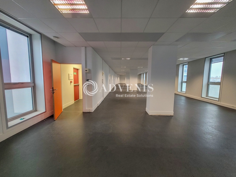 Location Bureaux ARGENTEUIL (95100) - Photo 11