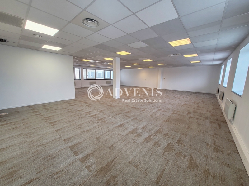 Location Bureaux CERGY (95800) - Photo 2