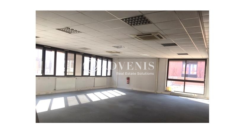 Vente Utilisateur Bureaux CERGY (95000) - Photo 4