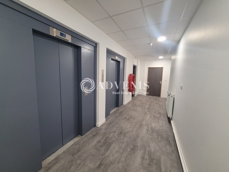 Vente Investisseur Bureaux CERGY (95000) - Photo 4