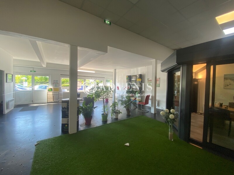 Location Bureaux et activités légères SAINT OUEN L'AUMONE (95310) - Photo 1