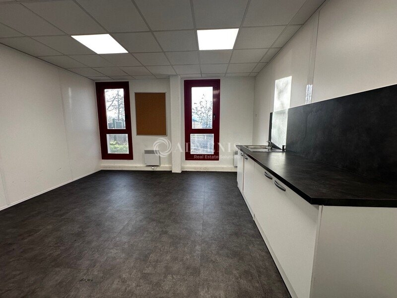 Location Activités Entrepôts ERAGNY (95610) - Photo 9