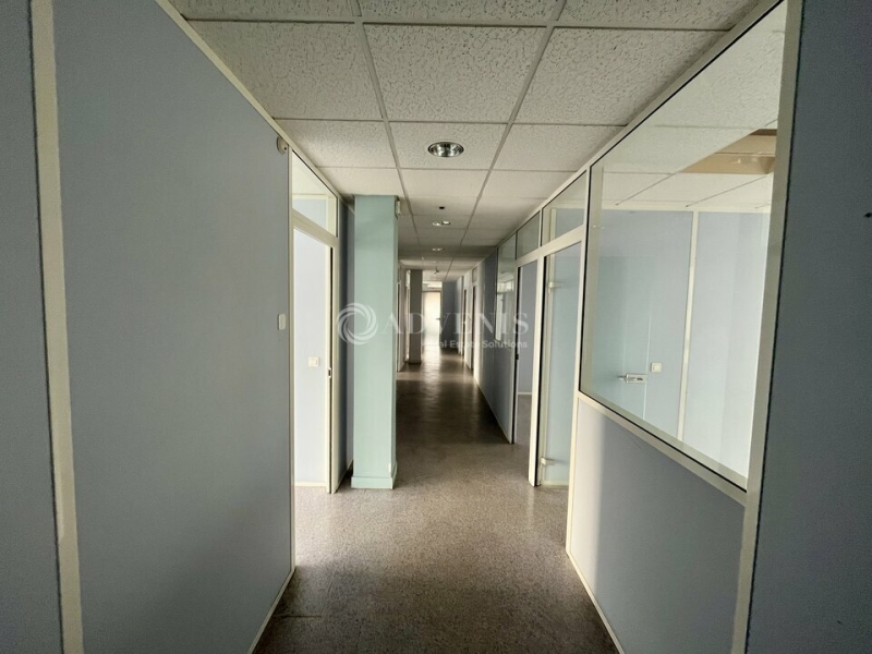 Location Bureaux CERGY (95000) - Photo 8