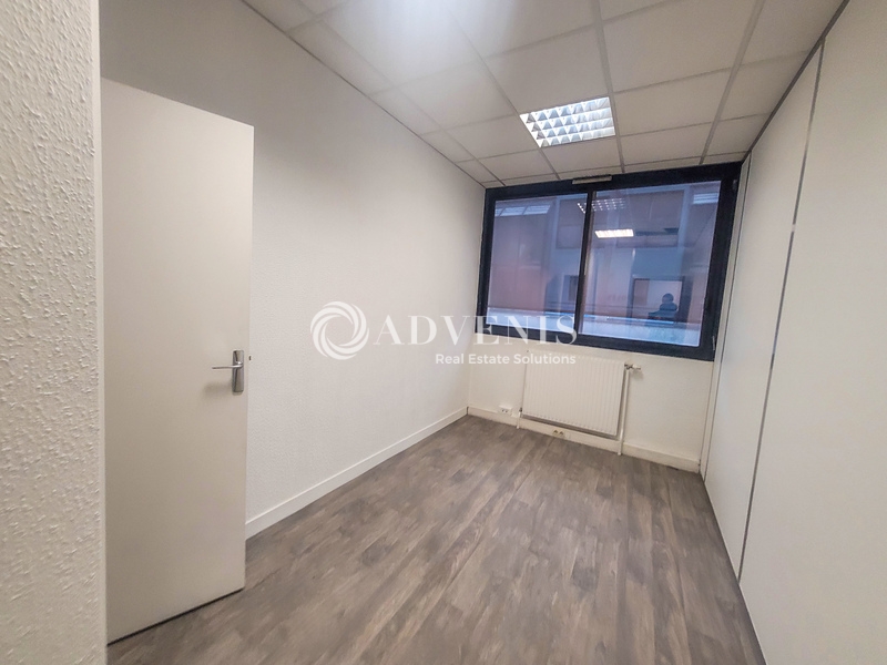 Location Bureaux CERGY (95000) - Photo 10