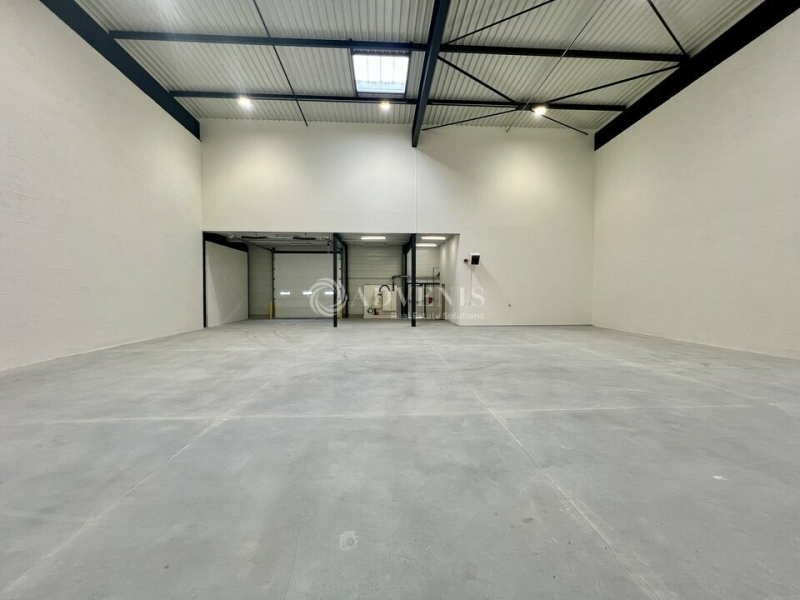 Location Activités Entrepôts OSNY (95520) - Photo 7