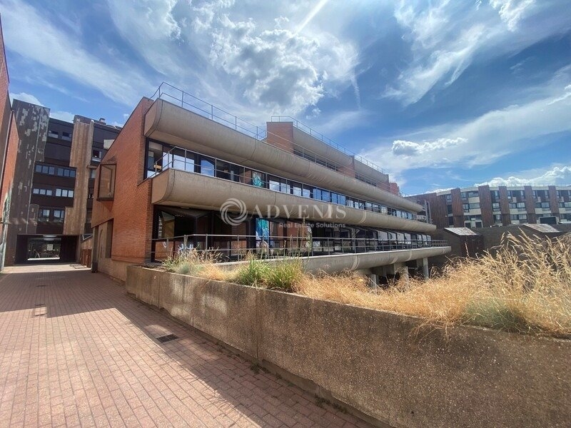 Vente Investisseur Bureaux CERGY (95000) - Photo 2