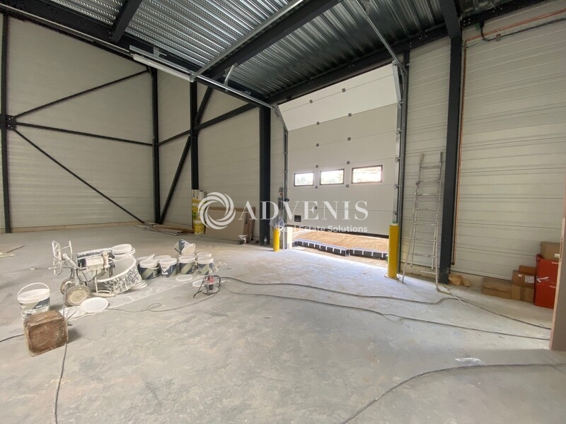 Location Activités Entrepôts PONTOISE (95000) - Photo 2