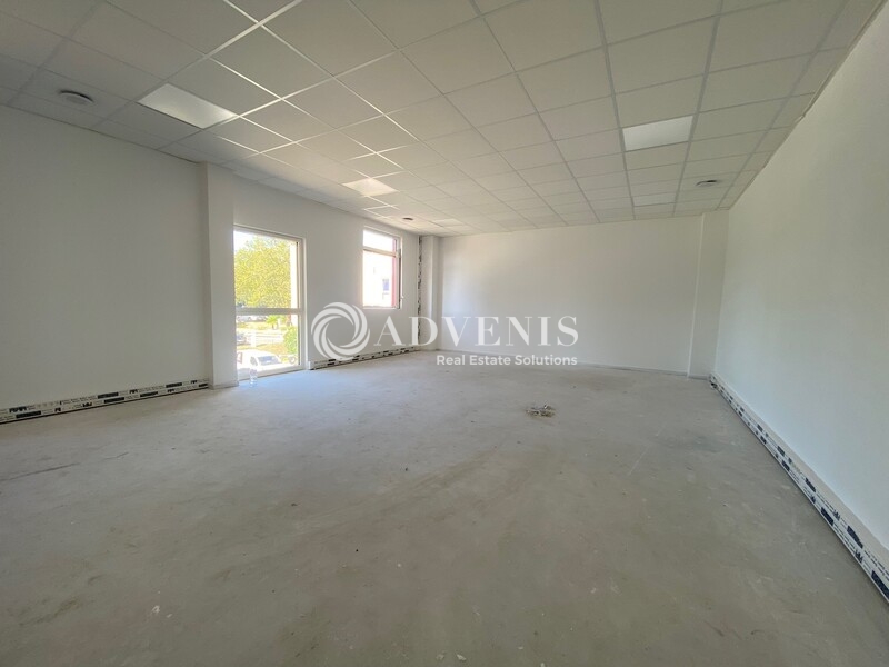 Location Activités Entrepôts PONTOISE (95000) - Photo 5