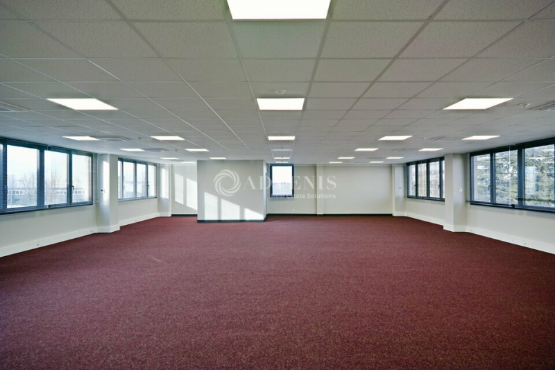 Location Bureaux OSNY (95520) - Photo 3